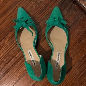 Manolo Blahnik Emerald Green kitten heels with Bow Detail